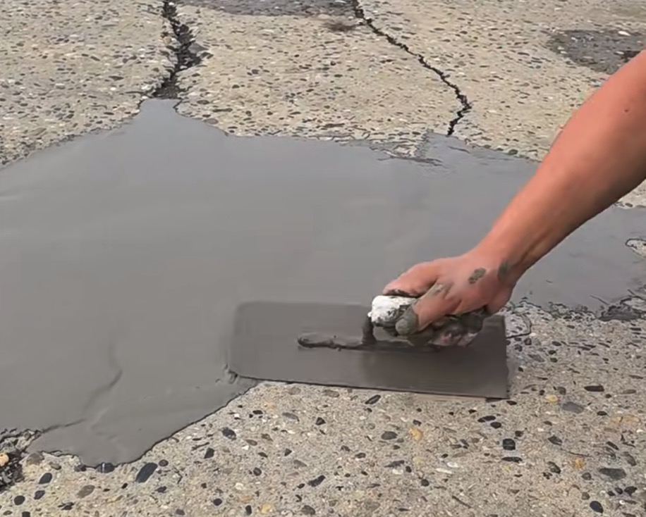 马山CGM 高效薄层道路修补料（CGM 道路抢修料）